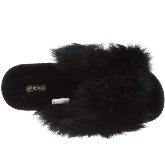 Ugg fuzzy women’s slipper - Picture 2 of 4